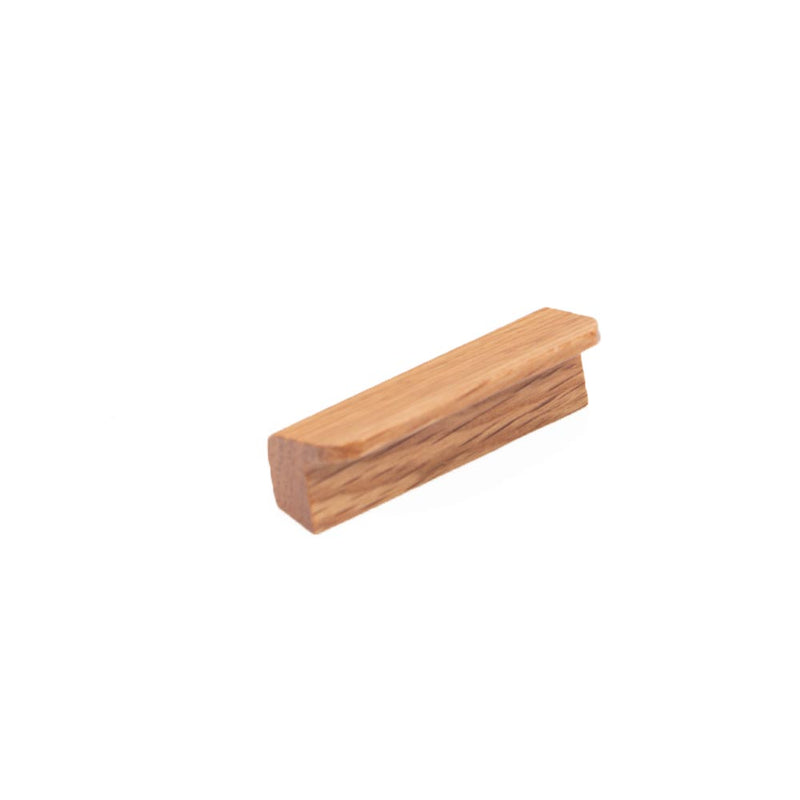 Momo Flapp Pull Timber Handle 70mm In Oak