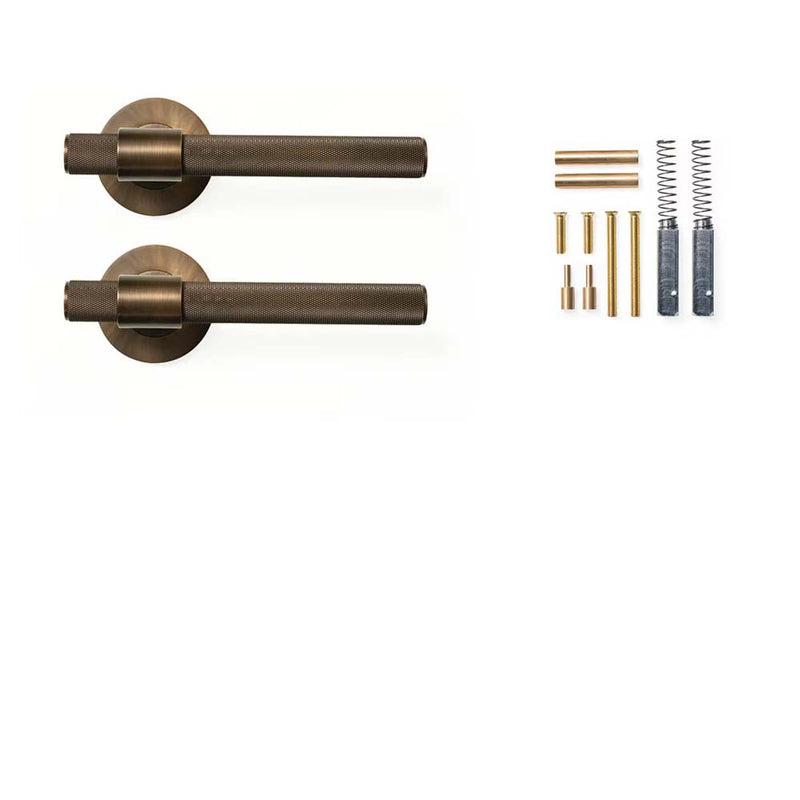 Momo Belgravia Knurled Lever Handle Set Bronze