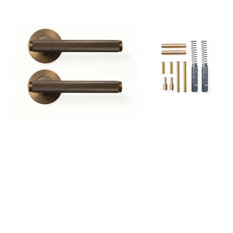 Momo Bellevue Knurled Lever Handle Set Bronze