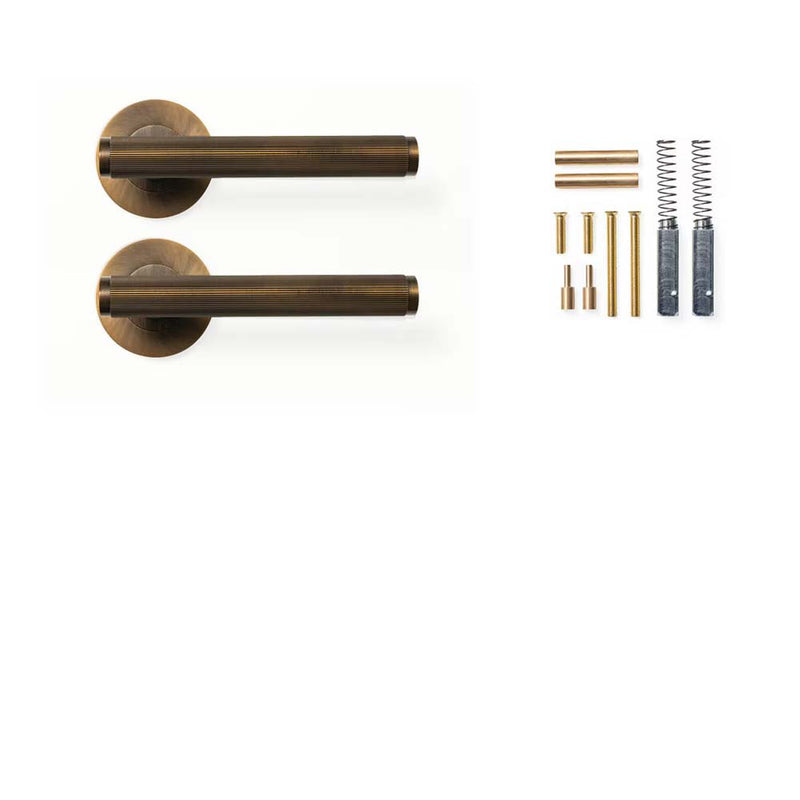 Momo Bellevue Lined Lever Handle Set Bronze