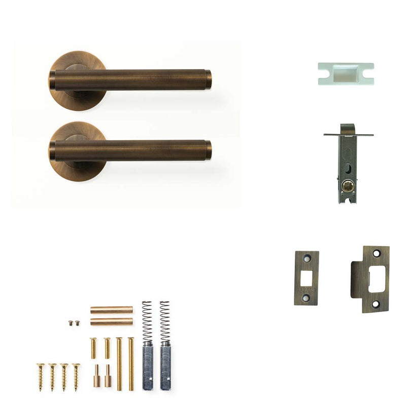 Momo Bellevue Lined Lever Tubular Latch Passage Set - Bronze