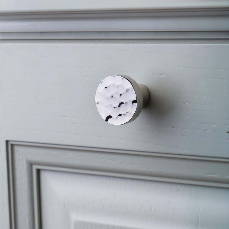 Tarn 38mm Hammered Knob Polished Nickel
