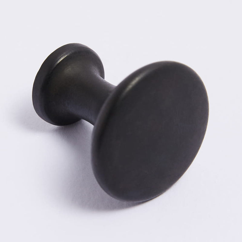 Ascot Knob Small Scorched Black