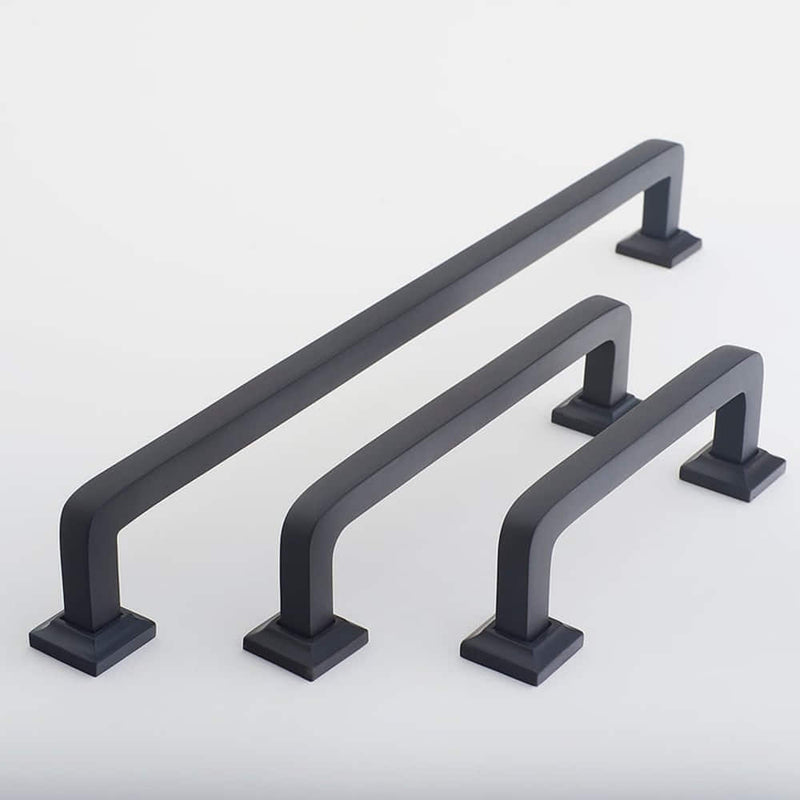 Bronte Handle 128mm Blackest Black