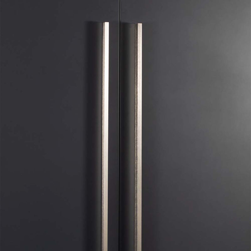 Momo Angle Pull Handle 640mm Dull Brushed Nickel