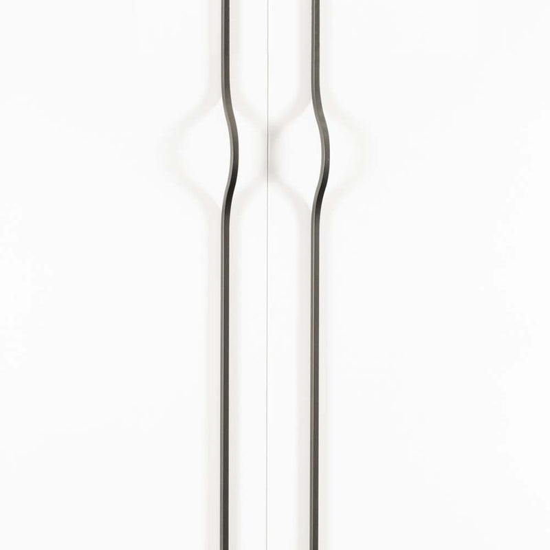 Momo Brave Bow Handle 1120mm Metallic Grey