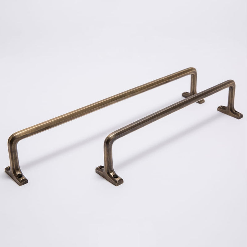 Henley 600mm Rail Acid Washed Brass Finish