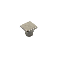 Momo George Square 32mm Knob Pewter